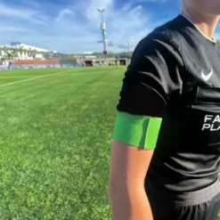 Armbind dommer NFF Grønn