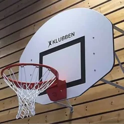 Basketballkurv med nett og plate