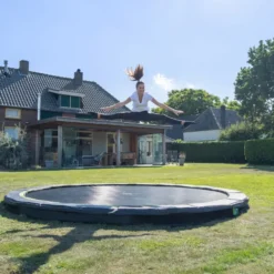 EXIT Silhouette Sports Bakketrampoline