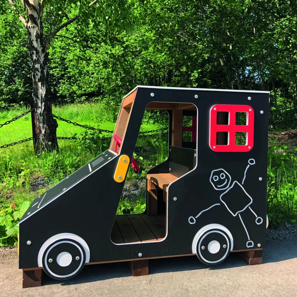 Lekehus | Bil svart