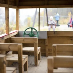 Lekehus | Buss