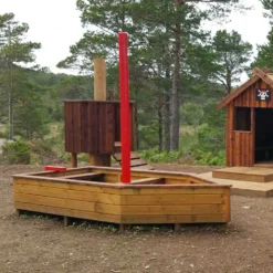 Lekehus | Seilbåt