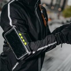 Løpearmbånd til mobiltelefon