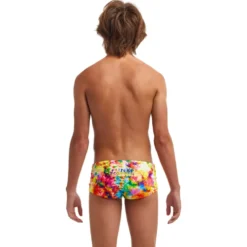 Out Trumped Badebukse jr 140 cm