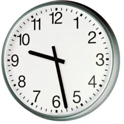 Peweta radiostyrt veggklokke Standard
