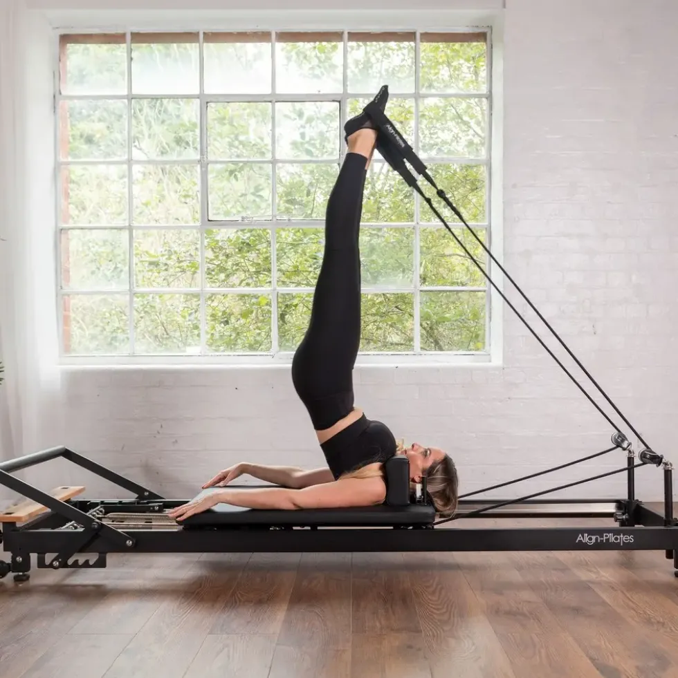 Pilates Reformer R8 Pro svart