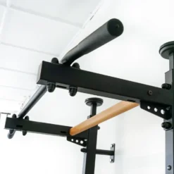Ribbevegg BenchK 512 Svart