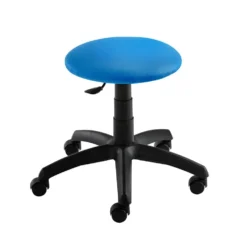Stol med blått trekk